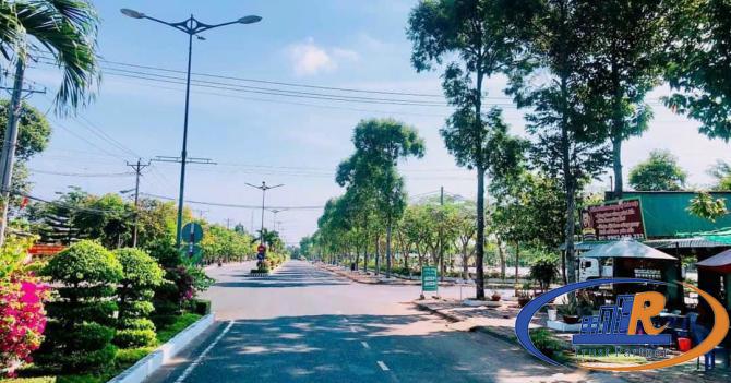 Bán nền tặng nhà cấp 4 đường Nguyễn Thái Bình TTTM Phong Điền - 110m2 - Giá 2,7 tỷ